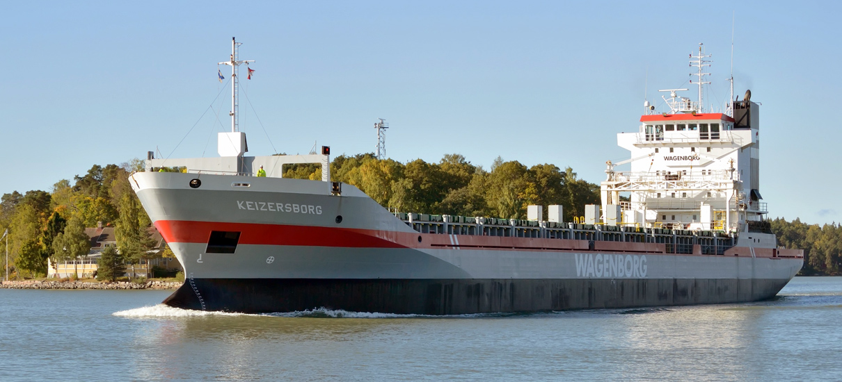 Cargo/Containership KEIZERSBORG - Uusi nimi PLATON